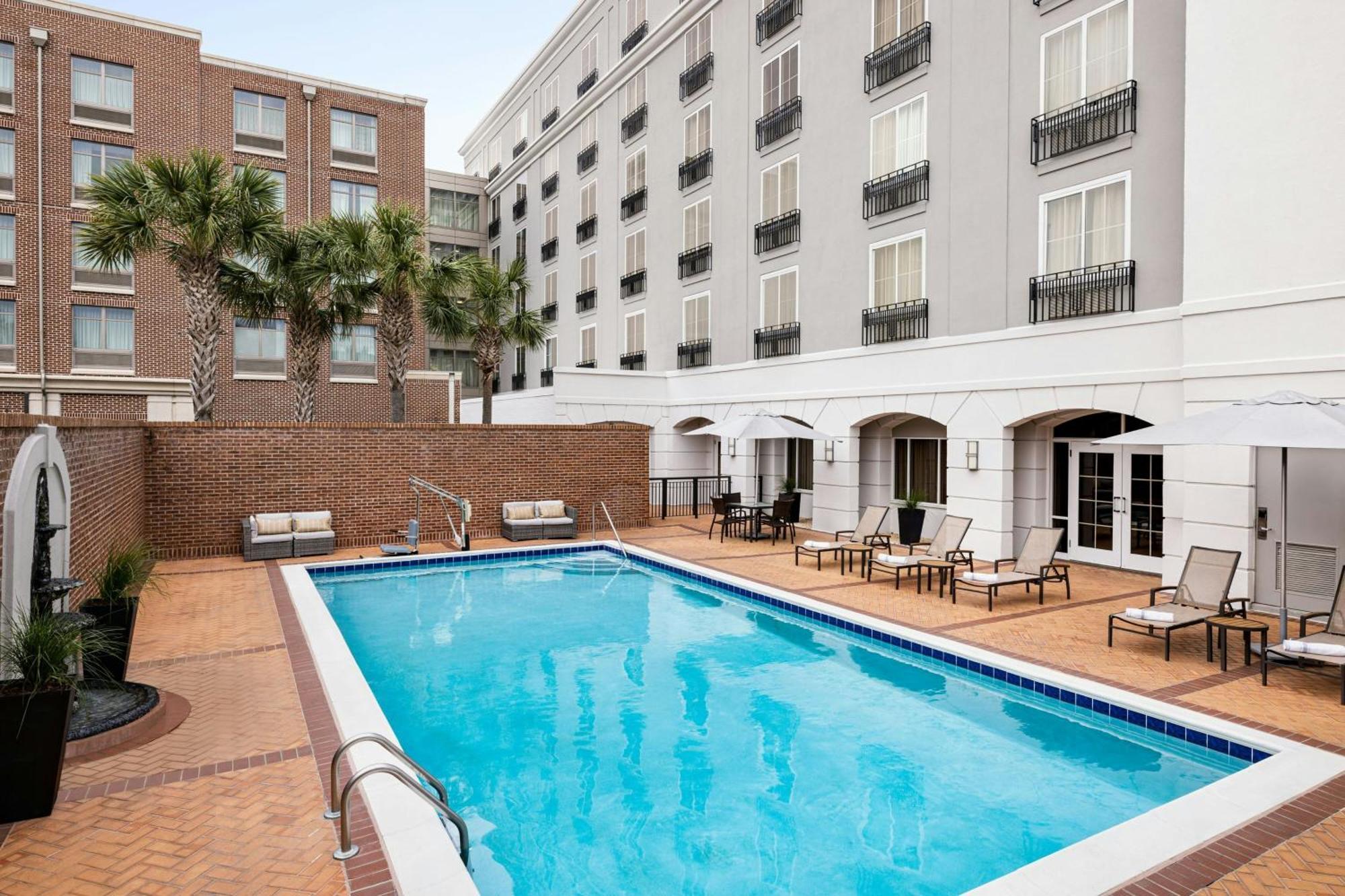 Hotel Courtyard By Marriott Charleston Historic District Exterior foto